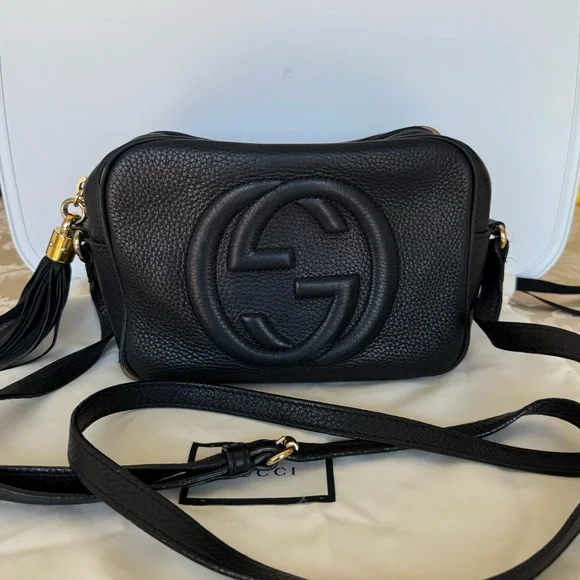 Gucci Pebbled Calfskin Small Soho
Disco Bag - Picture 16 of 16